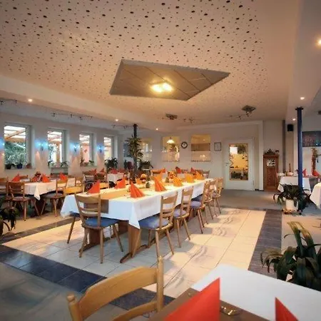 Restaurant-pension Buergerhof 巴德茨韦斯滕