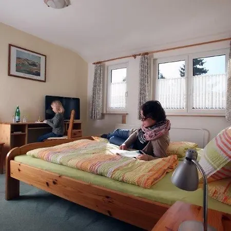 宾馆 Restaurant-pension Buergerhof 巴德茨韦斯滕